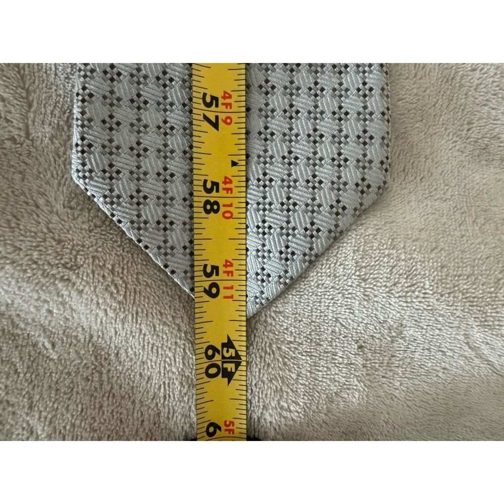 Giorgio‎ Armani Silk Tie Gray Geometric Pattern Made in Italy Luxury Designer